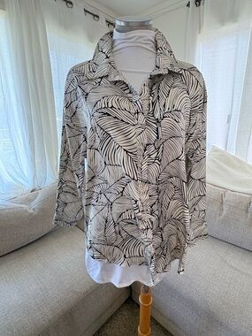 Blush BJ Black & White Leaf-Print Button Down Shirt. Satiny/Silky